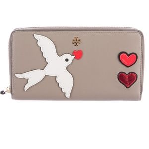 TORY BURCH PEACE WALLET